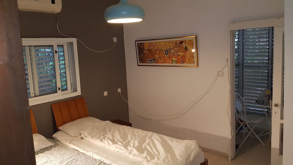 Фото Апартаменты Central Tel Aviv