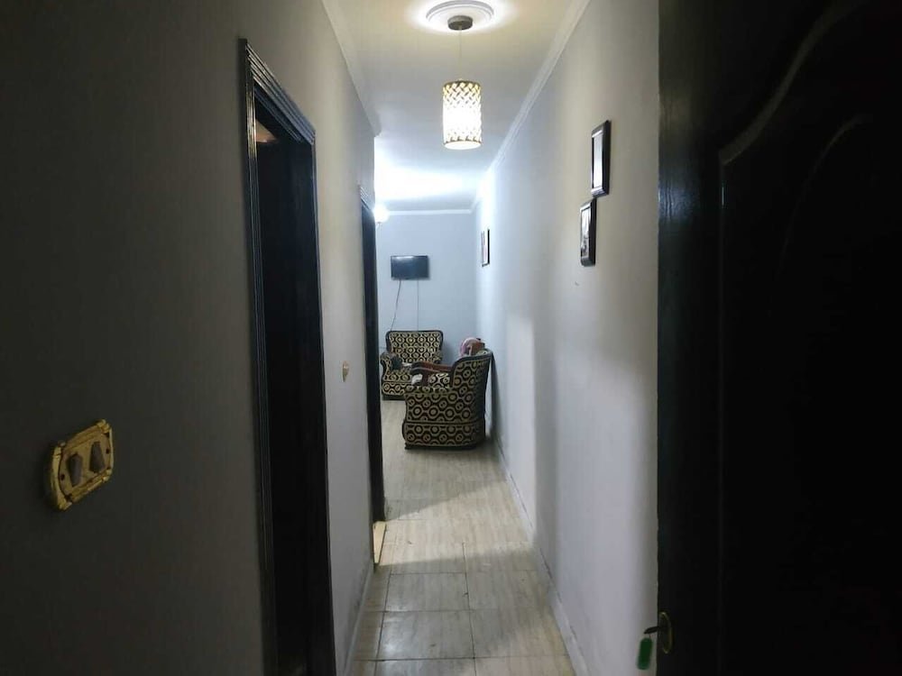 Фото Pyramids Youth House