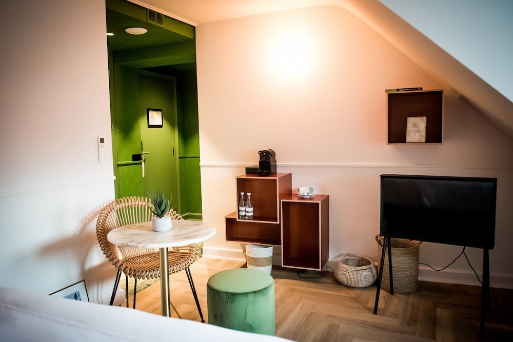 Фото Fitz-Roy Urban Hotel Bar And Garden