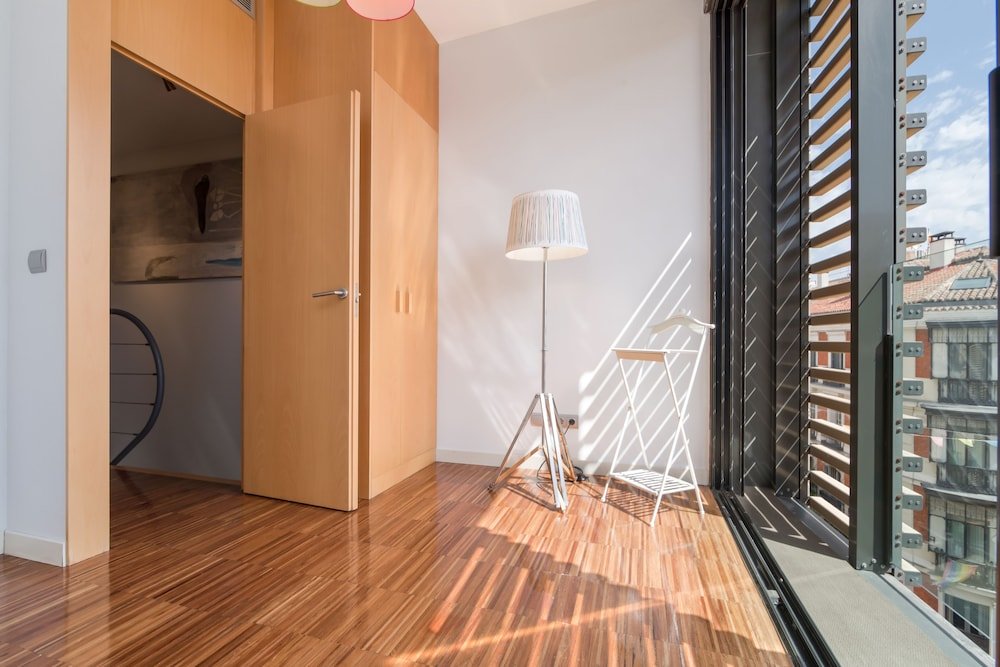 Фото Aspasios Gran Vía Apartments