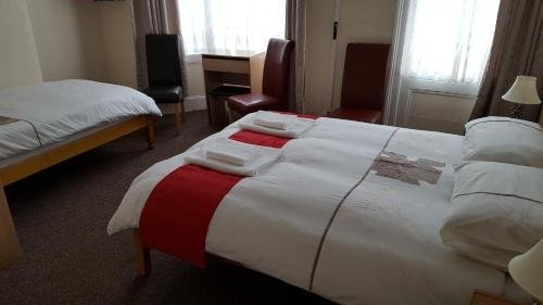 Фото Cameron Court B&b