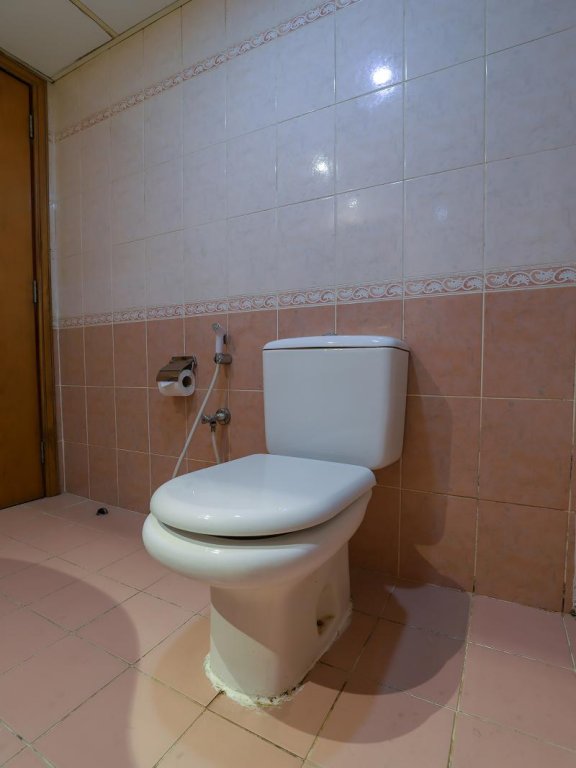 Фото Oyo 328 City Plaza Hotel