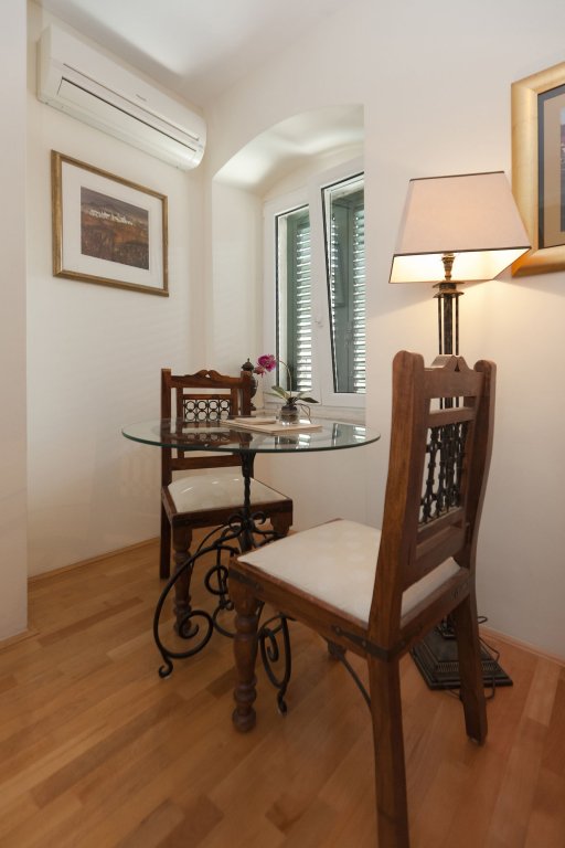 Фото Zephyrus Boutique Accommodation