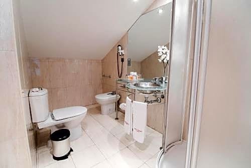 Фото Petit Palace Cliper Gran Vía