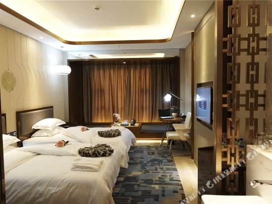 Фото Kunming Like Modern Hotel