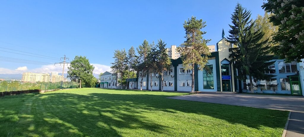 Жеке меншік мектеп Lakeview School, Алматы, фото