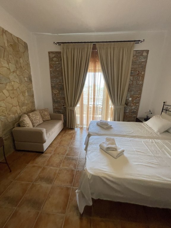 Фото Vathi Hotel