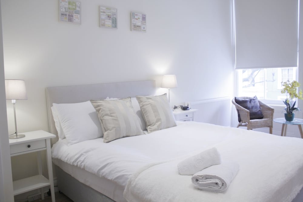 Фото Urban Stay Oxford Gardens Apartments