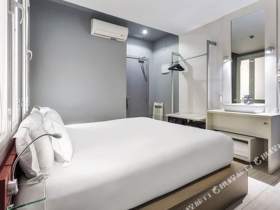 Фото B&b Apartamentos Madrid Centro Fuencarral 46