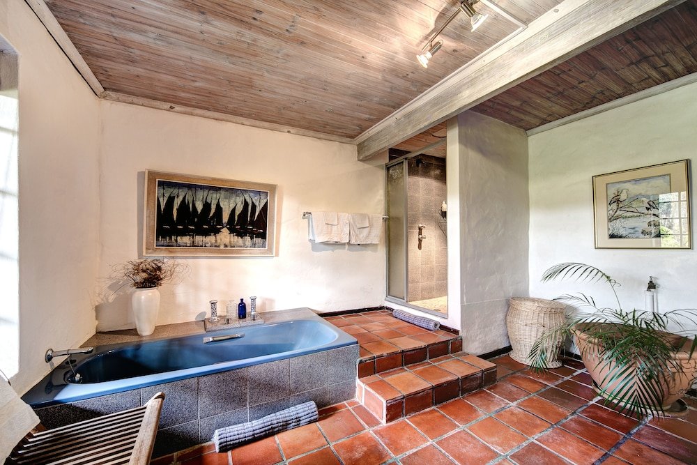 Фото Wild Rose Country Lodge