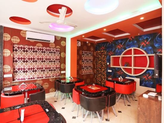 Фото The Corporate Inn