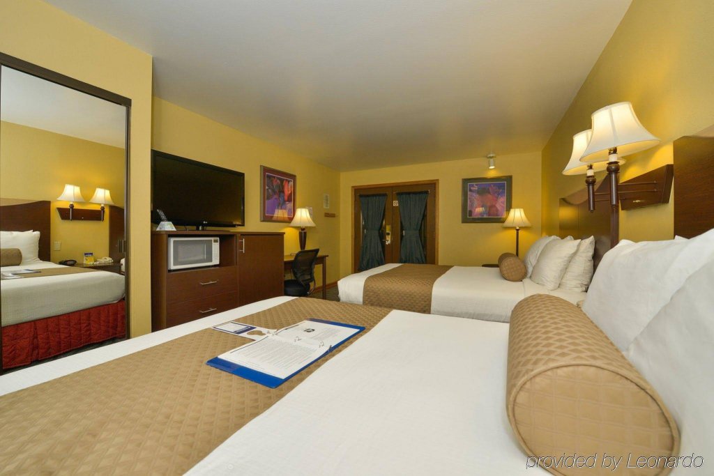 Фото Best Western Plus Rio Grande Inn