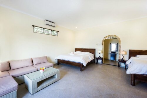 Гостиница Ware Ware Surf Bungalow Lembongan