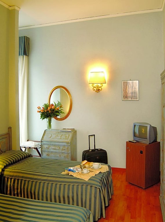 Фото Hotel Borbone di Napoli