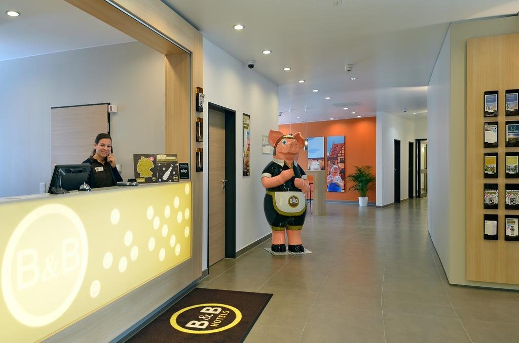 Фото B&b Hotel Schweinfurt-City