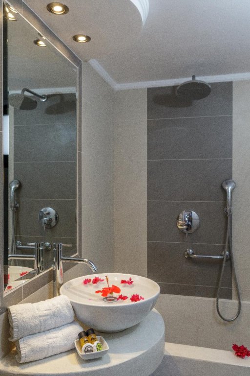 Фото Sellada Beach