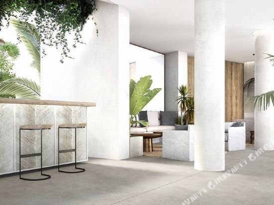 Фото Cavo Vezal - Adults Only