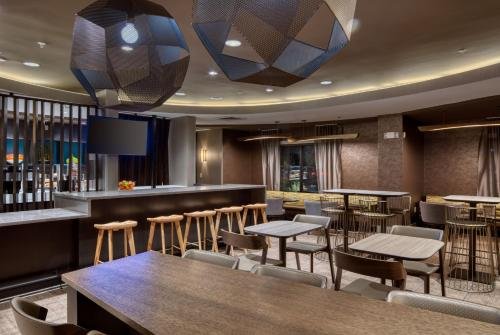 Фото SpringHill Suites by Marriott Salt Lake City Downtown