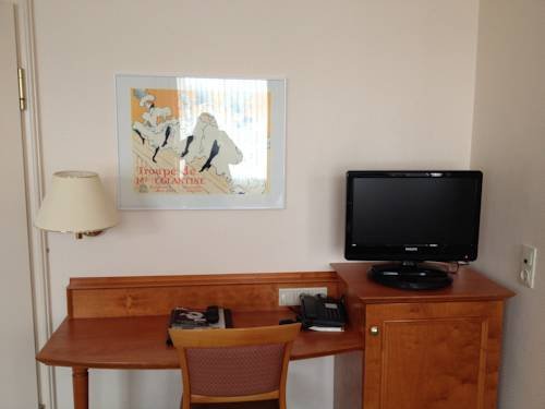 Фото Hotel Niedersaechsischer Hof