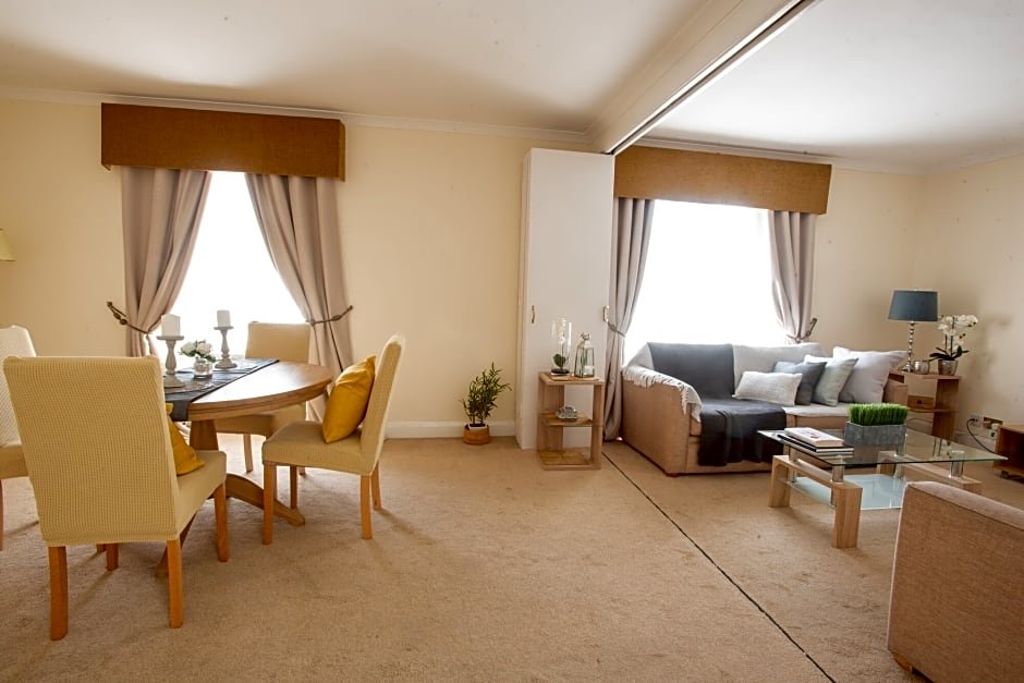 Фото Park Lane Apartments - Clarges St