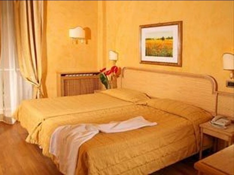 Фото Hotel Oxford Roma