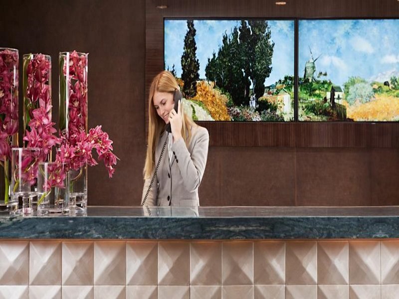 Фото E-Central Downtown Los Angeles Hotel