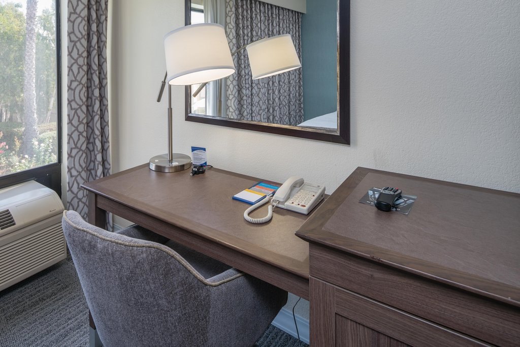 Фото Hampton Inn Livermore