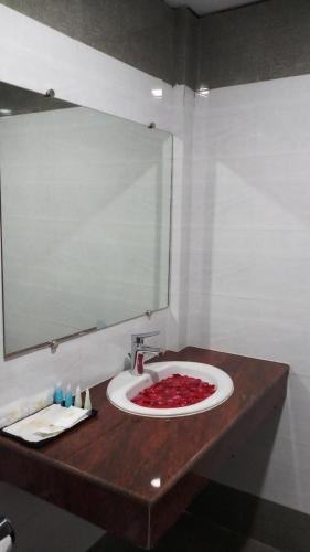 Фото Hotel San Taw Win