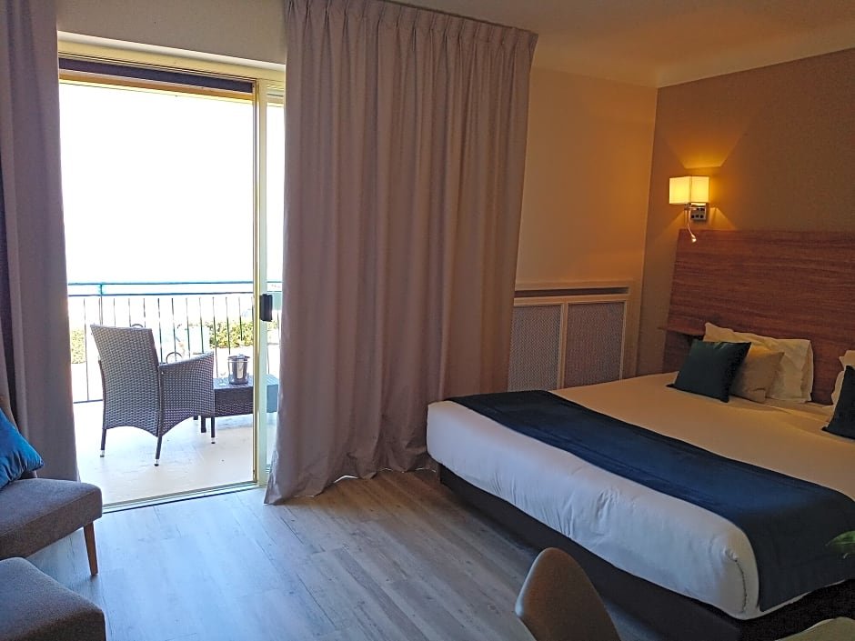 Фото Hôtel du Levant