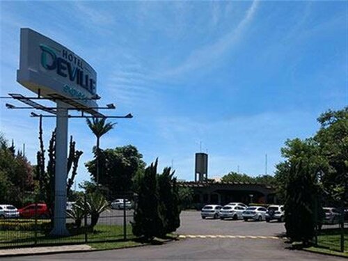 Внешний вид отеля Hotel Deville Express Cascavel в Каскавеле, фото 3