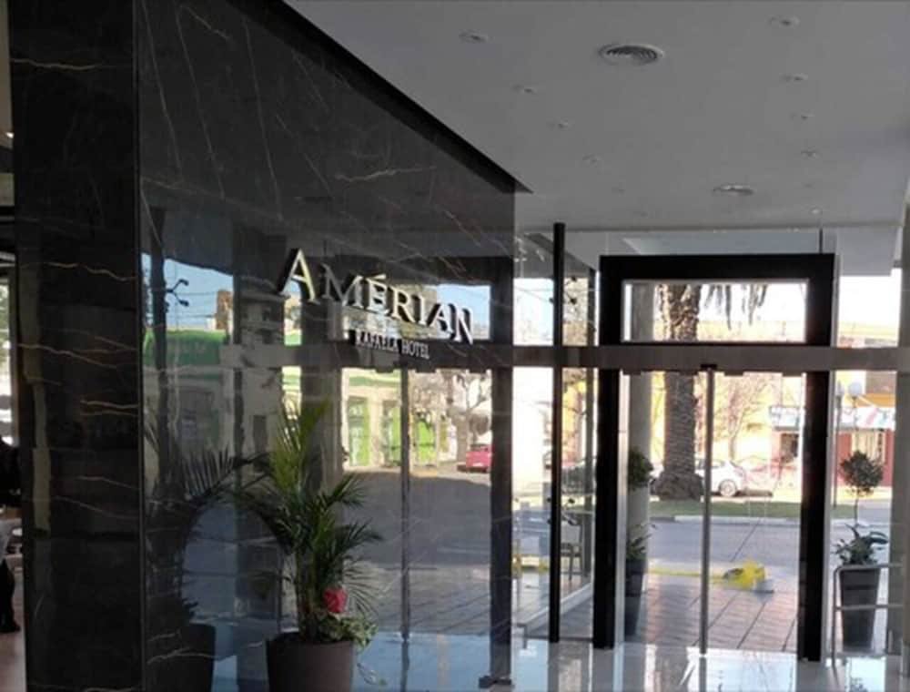 Фото Amerian Rafaela Hotel