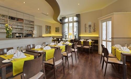 Фото Hotel-Restaurant Zur Post