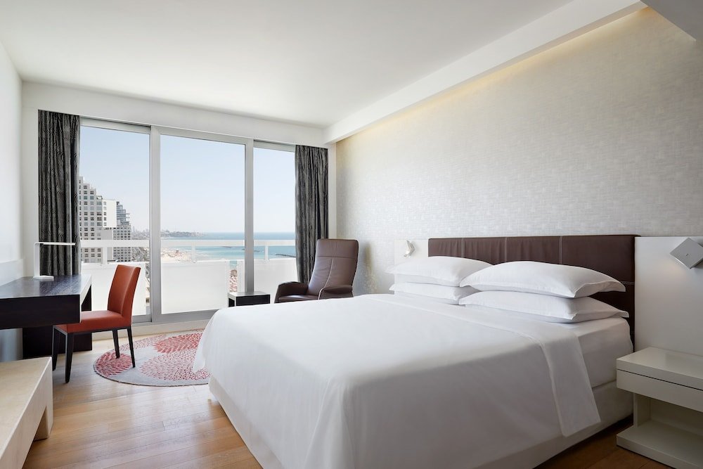 Фото Sheraton Tel Aviv Hotel