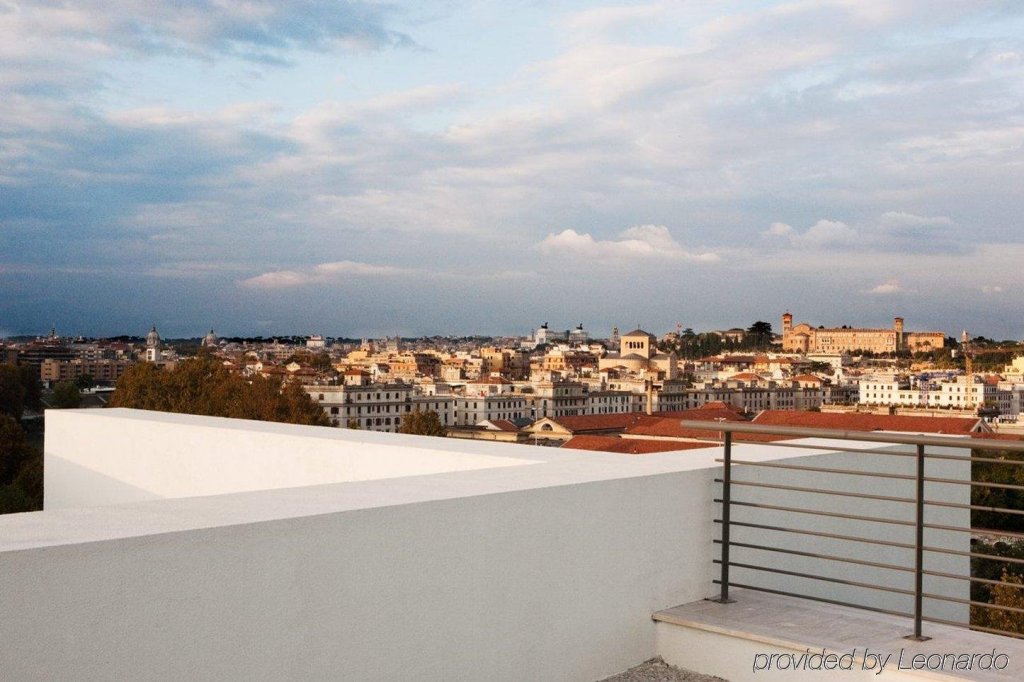 Фото Lungotevere Suite