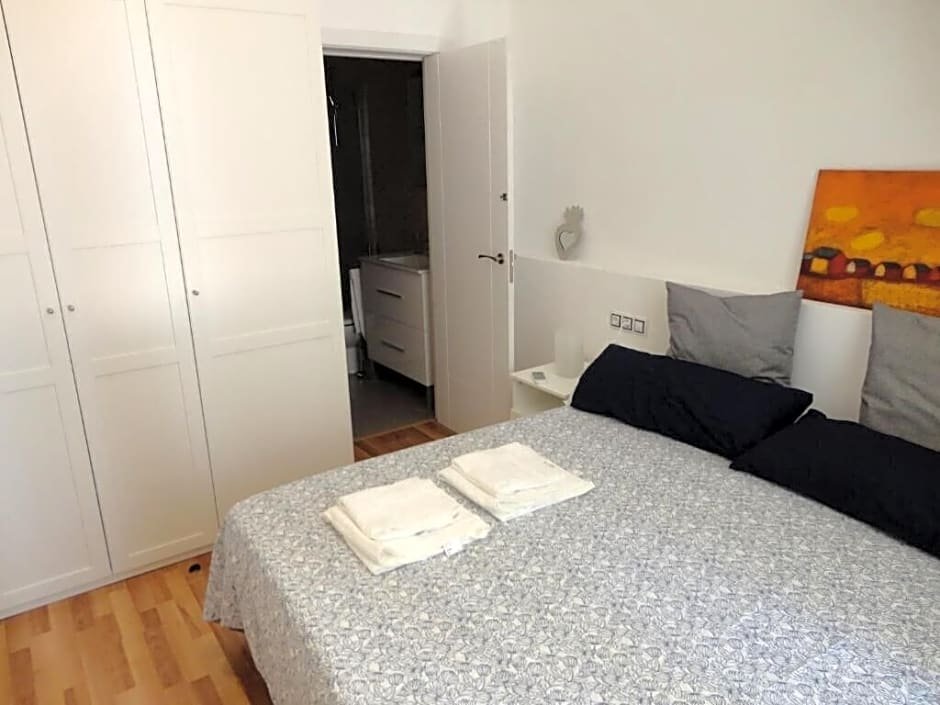 Фото Claris Apartments