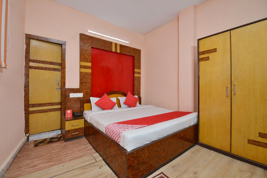 Фото Oyo 3301 Maya International