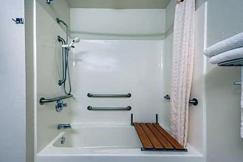 Фото Microtel Inn & Suites by Wyndham Altus