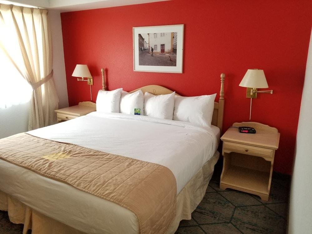 Фото Ramada by Wyndham Miramichi New Brunswick