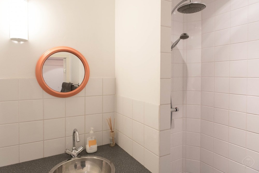 Фото Authentic West Apartment