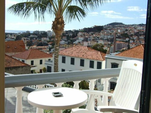 Гостиница Residencial Pina на Мадейре