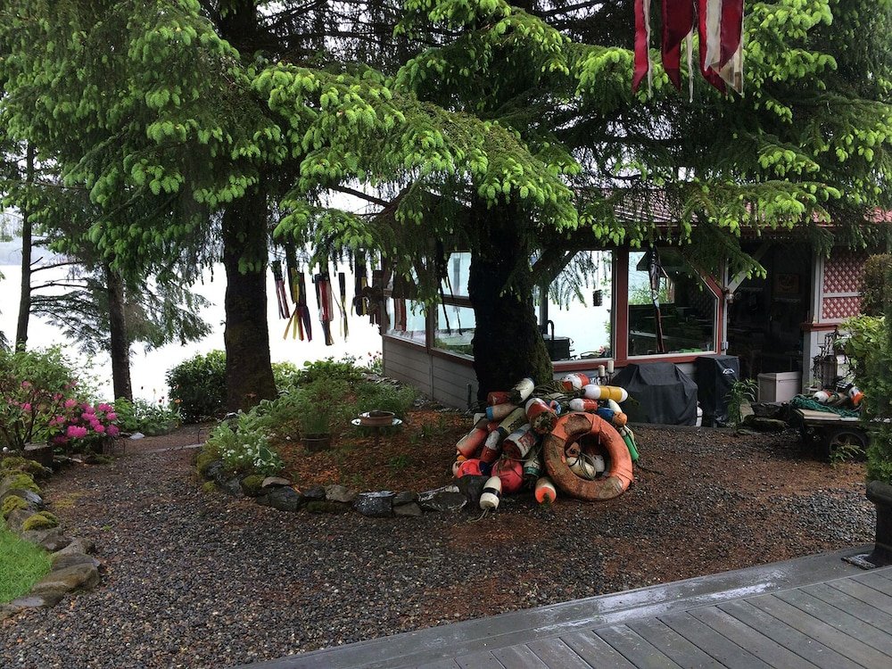 Фото Black Bear Inn