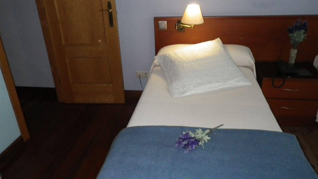 Фото Hotel Nueva Plaza