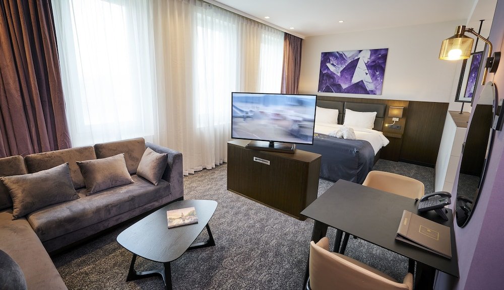 Фото Radisson Hotel & Suites Amsterdam South