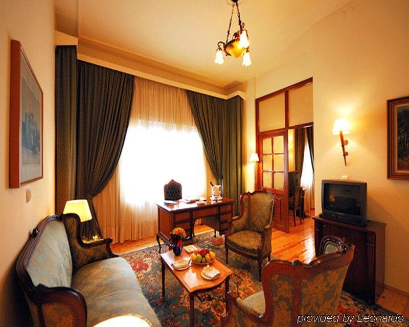 Фото The Capsis Bristol Boutique Hotel