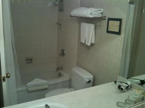 Фото Dfw Airport Hotel