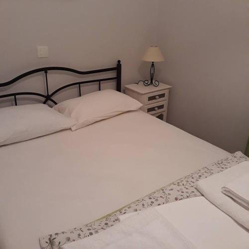 Фото Ammos Luxury Suites