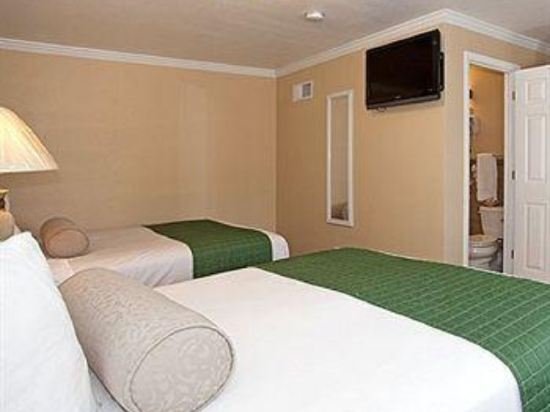 Фото Traveler's Inn