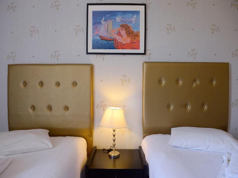 Фото Phidias Hotel