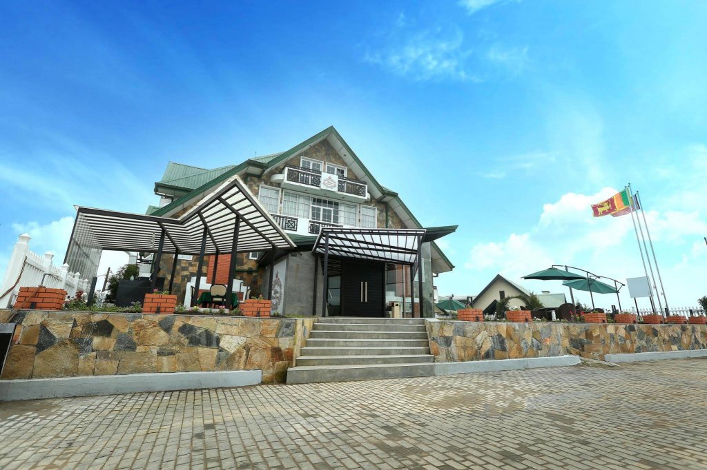 Фото Horton Towers and Cottages