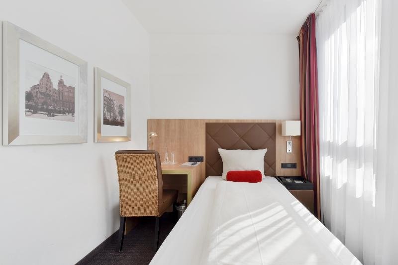 Фото Achat Hotel Munchen Sud